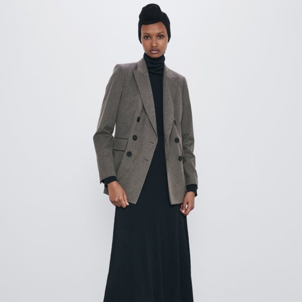 ZARA PLAID DOUBLE BREASTED BLAZER (Small)